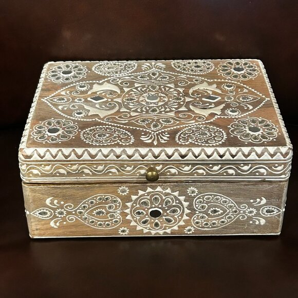 NWT Vintage Large Wooden Hand Carved Ornate Indian Keepsake Box - Picture 4 of 12